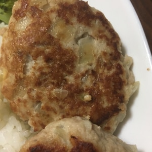 豚挽き肉で　豆腐ハンバーグ　和風味